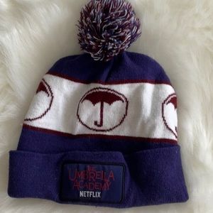Rare!!!!!  ☂️ The Umbrella Academy☂️ Season 1 Crew Toque